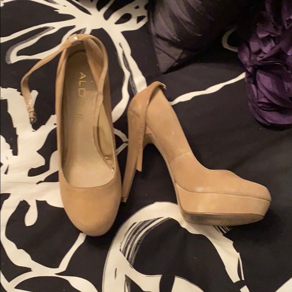 Aldo pumps - Picture 2 of 3